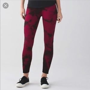 Lululemon in the flow crop tie dye leggings